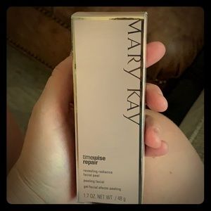 Mary Kay TimeWise Repair Facial Peel